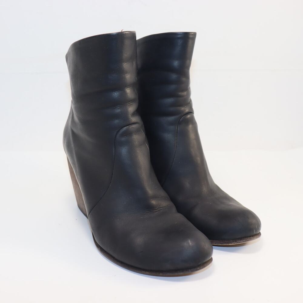 Coclico Black Leather Wedge Ankle Boots Made‎ in Spain Size 37 (US6-6.5)